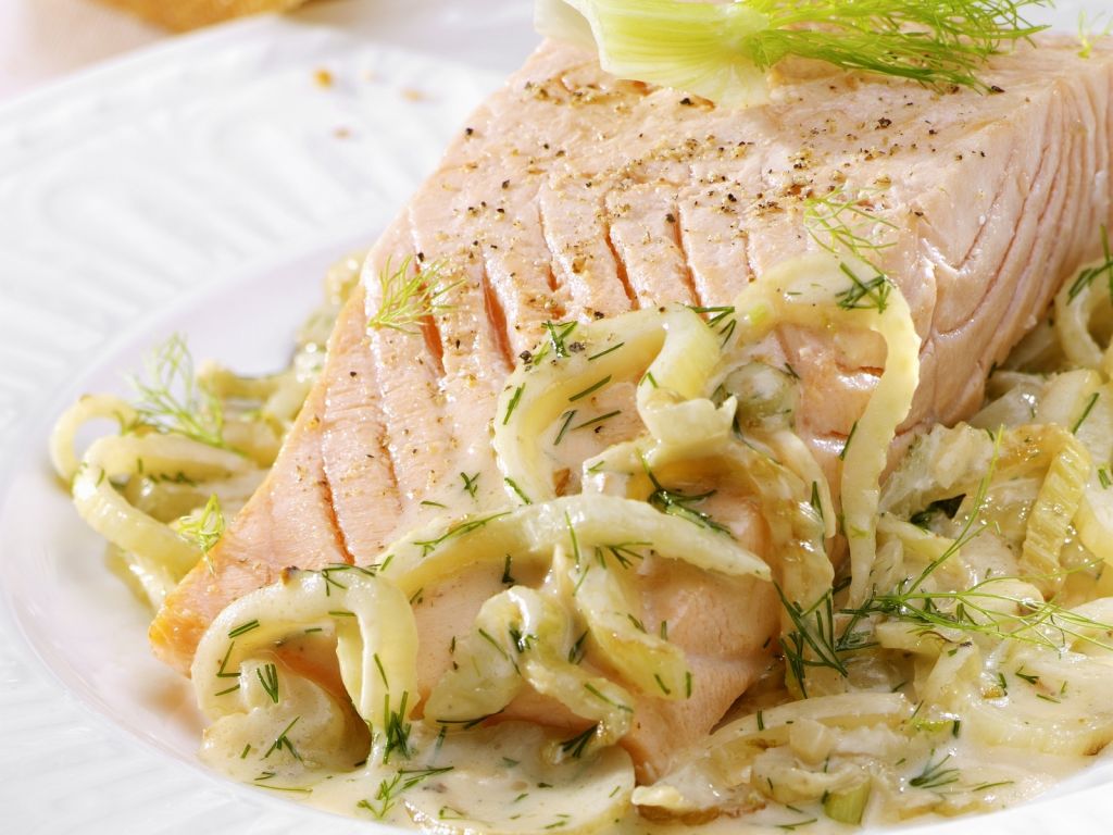 Lachsfilet mit Fenchelgemüse
