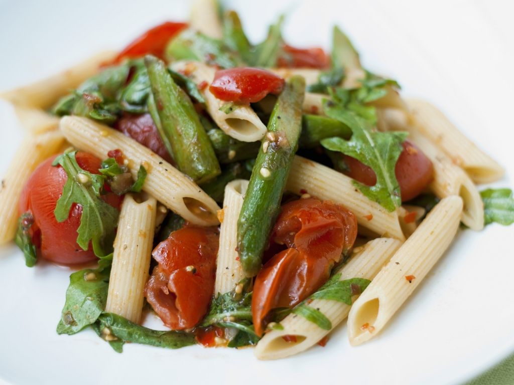 Gruner Spargel Pasta Tomaten