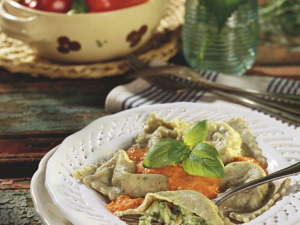 Ravioli mit Käsefüllung Rezept | EAT SMARTER