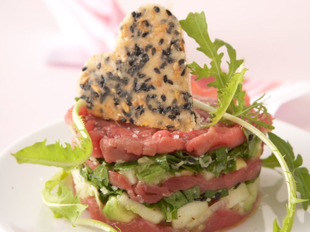 Rindercarpaccio mit Äpfeln Rezept | EAT SMARTER