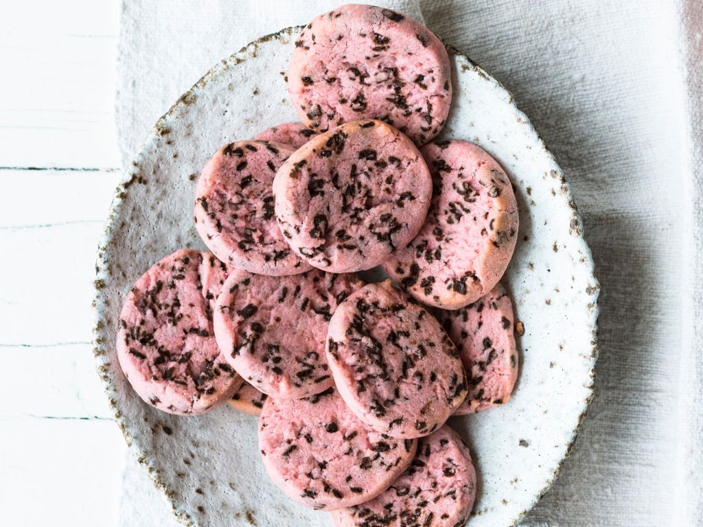 Rote-Bete-Kekse Rezept | EAT SMARTER