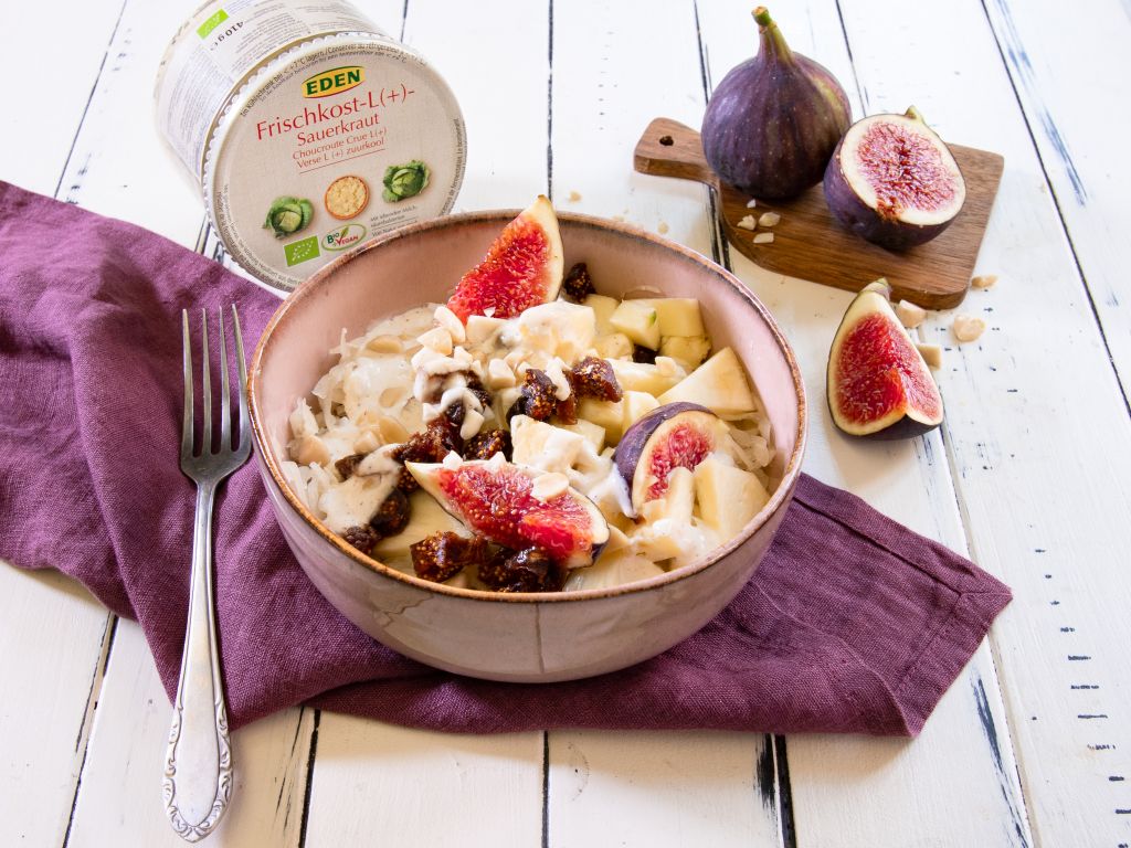 Sauerkraut-Feigen-Salat Rezept | EAT SMARTER
