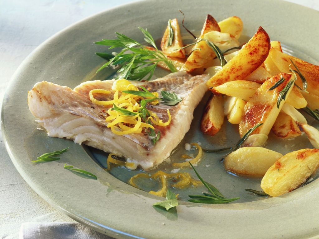 Seelachs Mit Gemãƒâ¼se Und Kartoffeln
