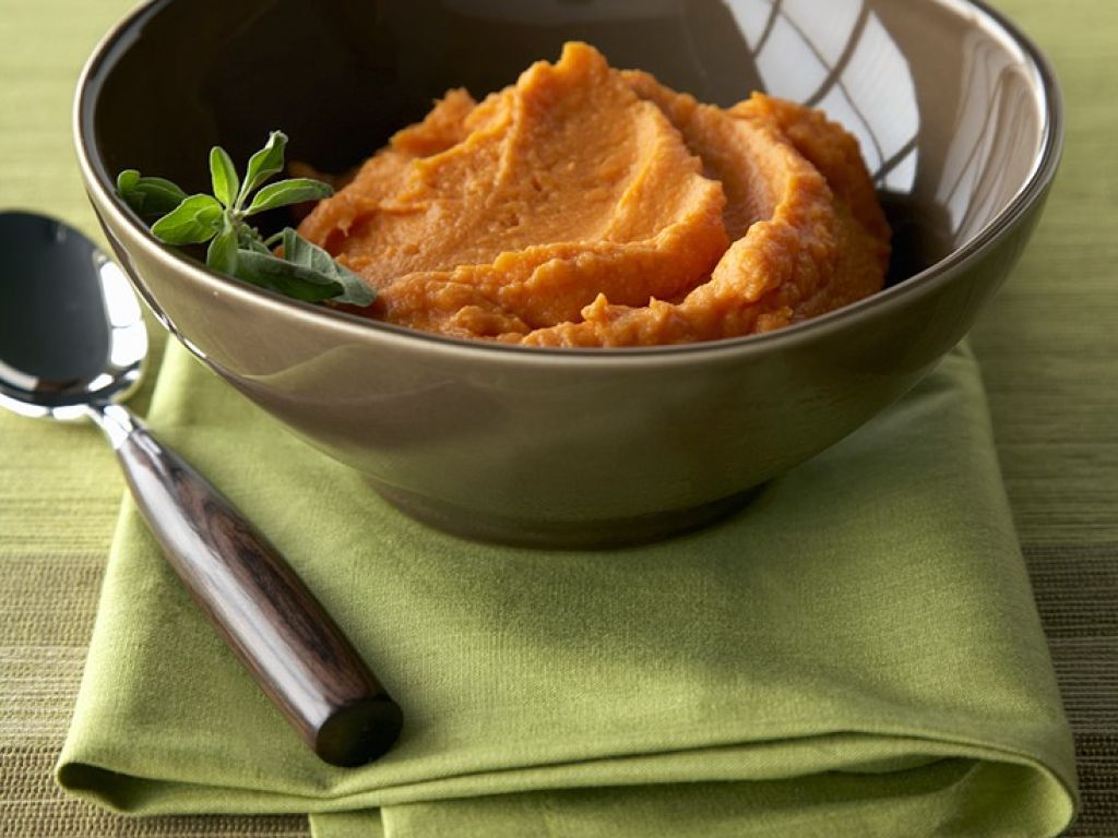 Süßkartoffelpüree Rezept | EAT SMARTER