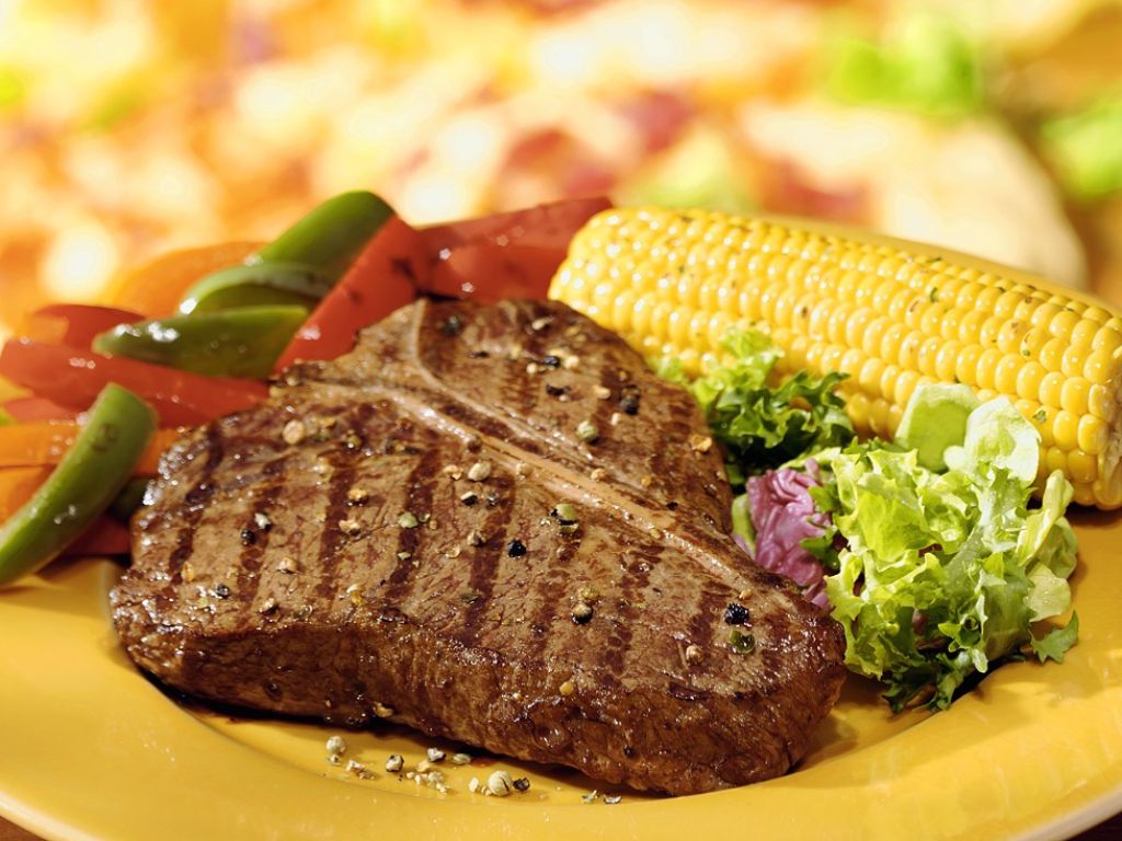 TBoneSteak vom Grill Rezept EAT SMARTER