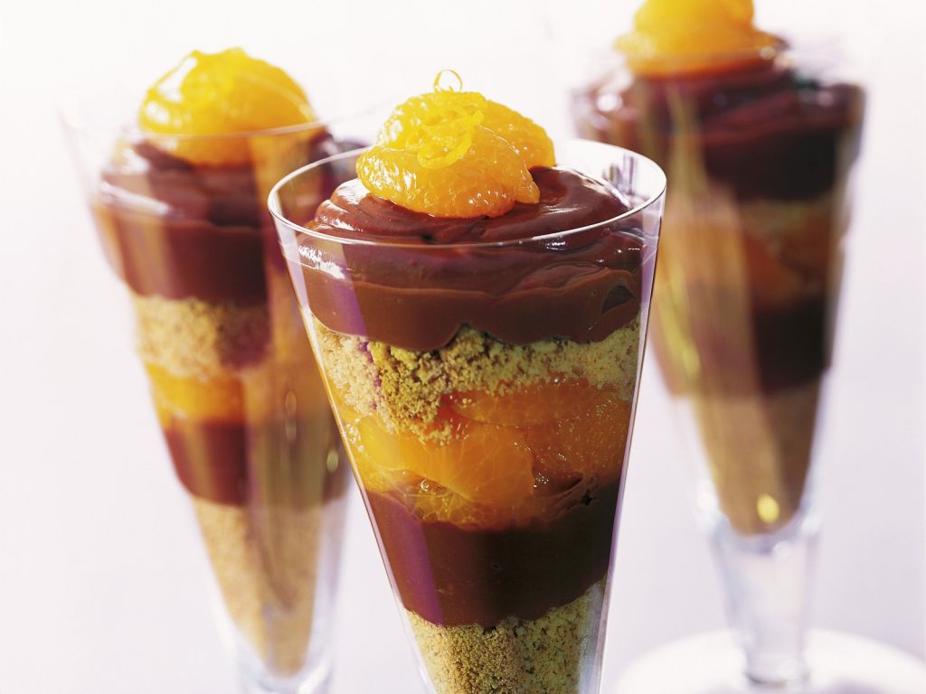 Trifle mit Mandarinen und Schokolade Rezept | EAT SMARTER