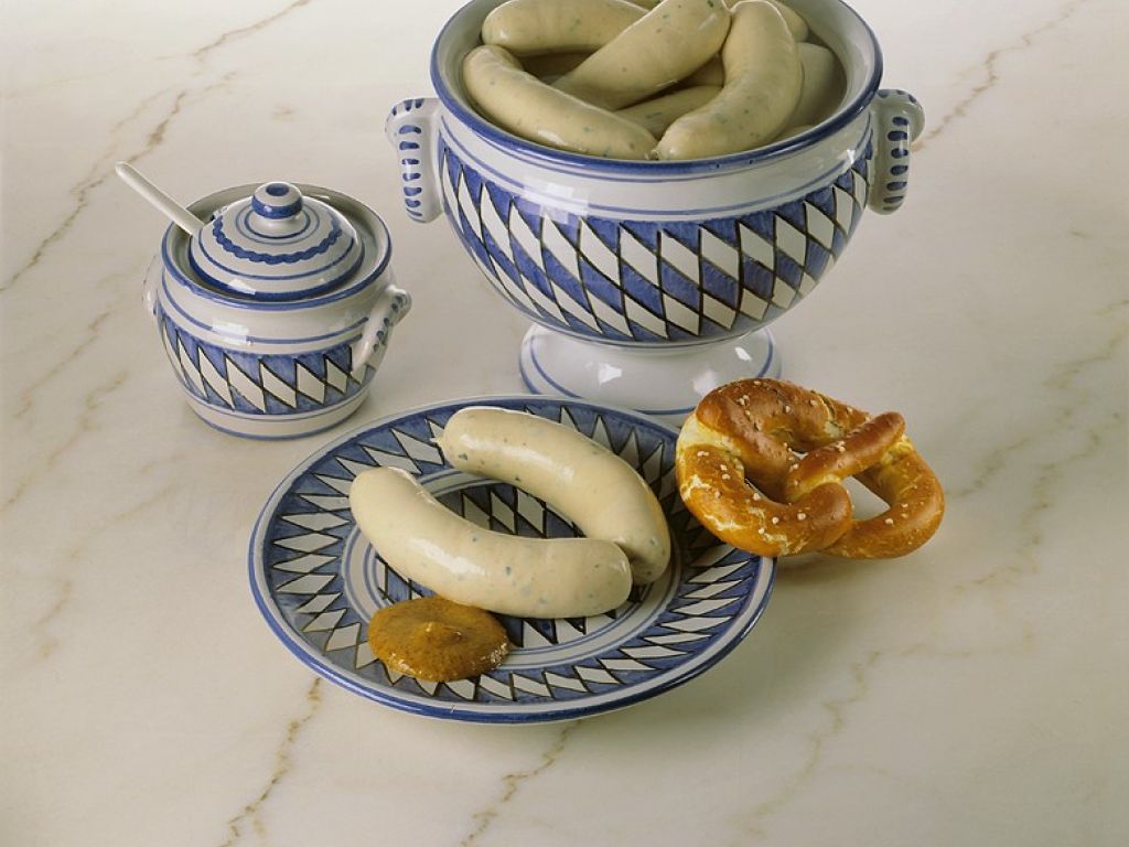 Weißwürste selber machen Rezept | EAT SMARTER