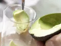 Apfel-Avocado-Smoothie Zubereitung Schritt 2 Apfel-Avocado-Smoothie Zubereitung Schritt 2