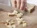 Apfelschmarrn mit Walnüssen Zubereitung Schritt 2 Apfelschmarrn mit Walnüssen Zubereitung Schritt 2