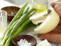 Asia-Spinatsalat mit Hähnchenfilet Zubereitung Schritt 4 Asia-Spinatsalat mit Hähnchenfilet Zubereitung Schritt 4