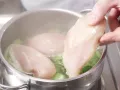 Asiatischer Hähnchensalat Zubereitung Schritt 5 Asiatischer Hähnchensalat Zubereitung Schritt 5