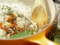 Basmatireis mit Krebsfleisch Zubereitung Schritt 4 Basmatireis mit Krebsfleisch Zubereitung Schritt 4