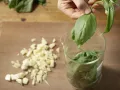 Biskuitrolle mit Tomaten und Pesto Zubereitung Schritt 11 Biskuitrolle mit Tomaten und Pesto Zubereitung Schritt 11