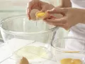Biskuitteig mit Dinkelmehl Zubereitung Schritt 1 Biskuitteig mit Dinkelmehl Zubereitung Schritt 1