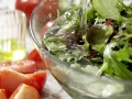 Blattsalate in Pfefferdressing Zubereitung Schritt 6 Blattsalate in Pfefferdressing Zubereitung Schritt 6