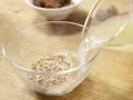 Bratapfel mit Dinkelfüllung Zubereitung Schritt 1 Bratapfel mit Dinkelfüllung Zubereitung Schritt 1