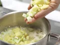 Brokkoli-Rahm-Kartoffeln Zubereitung Schritt 2 Brokkoli-Rahm-Kartoffeln Zubereitung Schritt 2