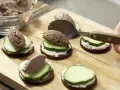 Brottaler mit Walnuss-Leber-Creme Zubereitung Schritt 7 Brottaler mit Walnuss-Leber-Creme Zubereitung Schritt 7