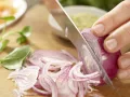 Brunnenkresse-Gurken-Salat Zubereitung Schritt 3 Brunnenkresse-Gurken-Salat Zubereitung Schritt 3