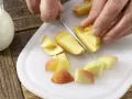 Buttermilch-Smoothie mit Melone Zubereitung Schritt 2 Buttermilch-Smoothie mit Melone Zubereitung Schritt 2