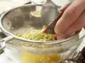 Erdbeer-Maracuja-Marmelade Zubereitung Schritt 1 Erdbeer-Maracuja-Marmelade Zubereitung Schritt 1