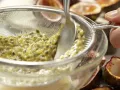 Erdbeer-Maracuja-Marmelade Zubereitung Schritt 2 Erdbeer-Maracuja-Marmelade Zubereitung Schritt 2