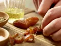 Fruchtige Hähnchenspieße Zubereitung Schritt 3 Fruchtige Hähnchenspieße Zubereitung Schritt 3