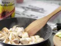 Fruchtige Spargelpfanne Zubereitung Schritt 3 Fruchtige Spargelpfanne Zubereitung Schritt 3
