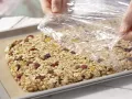 Früchtemüsli-Riegel Zubereitung Schritt 5 Früchtemüsli-Riegel Zubereitung Schritt 5