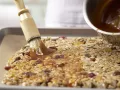 Früchtemüsli-Riegel Zubereitung Schritt 6 Früchtemüsli-Riegel Zubereitung Schritt 6