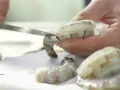 Garnelen-Pizza mit Artischockenherzen Zubereitung Schritt 4 Garnelen-Pizza mit Artischockenherzen Zubereitung Schritt 4