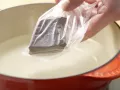 Gebackene Marzipan-Ostereier Zubereitung Schritt 5 Gebackene Marzipan-Ostereier Zubereitung Schritt 5