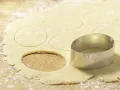 Gebackene Marzipan-Ostereier Zubereitung Schritt 6 Gebackene Marzipan-Ostereier Zubereitung Schritt 6