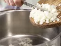 Gebackene Spinatnester Zubereitung Schritt 3 Gebackene Spinatnester Zubereitung Schritt 3
