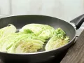 Gebratener Spitzkohl Zubereitung Schritt 4 Gebratener Spitzkohl Zubereitung Schritt 4