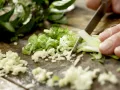 Gefüllte Hähnchenflügel Zubereitung Schritt 3 Gefüllte Hähnchenflügel Zubereitung Schritt 3