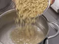 Geschmorte Thunfisch-Tomaten Zubereitung Schritt 1 Geschmorte Thunfisch-Tomaten Zubereitung Schritt 1