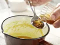 Gratinierte Ananas Zubereitung Schritt 2 Gratinierte Ananas Zubereitung Schritt 2