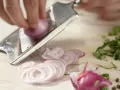 Griechischer Thunfischsalat Zubereitung Schritt 3 Griechischer Thunfischsalat Zubereitung Schritt 3