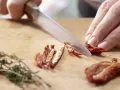 Hähnchen-Pilz-Topf Zubereitung Schritt 1 Hähnchen-Pilz-Topf Zubereitung Schritt 1