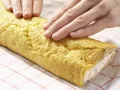 Herzhafte Biskuitrolle Zubereitung Schritt 10 Herzhafte Biskuitrolle Zubereitung Schritt 10
