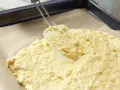 Herzhafte Biskuitrolle Zubereitung Schritt 6 Herzhafte Biskuitrolle Zubereitung Schritt 6