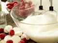 Himbeer-Sahne-Torte Zubereitung Schritt 8 Himbeer-Sahne-Torte Zubereitung Schritt 8