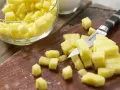 Käsekuchen mit Ananas Zubereitung Schritt 1 Käsekuchen mit Ananas Zubereitung Schritt 1