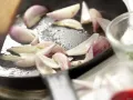 Kalbsschnitzel in Granatapfelsauce Zubereitung Schritt 6 Kalbsschnitzel in Granatapfelsauce Zubereitung Schritt 6