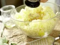 Kartoffel-Gnocchi mit Salbei, Parmesan und Traubensaft Zubereitung Schritt 6 Kartoffel-Gnocchi mit Salbei, Parmesan und Traubensaft Zubereitung Schritt 6