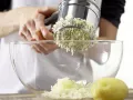 Kartoffel-Hack-Pizza Zubereitung Schritt 2 Kartoffel-Hack-Pizza Zubereitung Schritt 2