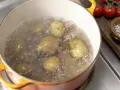 Kartoffel-Kohlrabi-Puffer Zubereitung Schritt 1 Kartoffel-Kohlrabi-Puffer Zubereitung Schritt 1