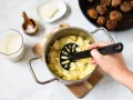 Kartoffel-Pastinaken-Püree mit Hack-Möhren-Bällchen Zubereitung Schritt 3 Kartoffel-Pastinaken-Püree mit Hack-Möhren-Bällchen Zubereitung Schritt 3