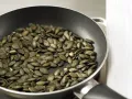 Kerniges Kürbisbrot Zubereitung Schritt 2 Kerniges Kürbisbrot Zubereitung Schritt 2